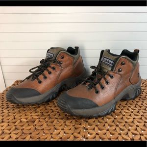 DUNHAM Mens Leather Waterproof Hiking Boots 9.5B